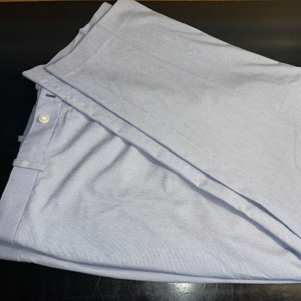 Men's US Polo Assn. w light blue & white lines 100% cotton, 44 x 32 Pants golf